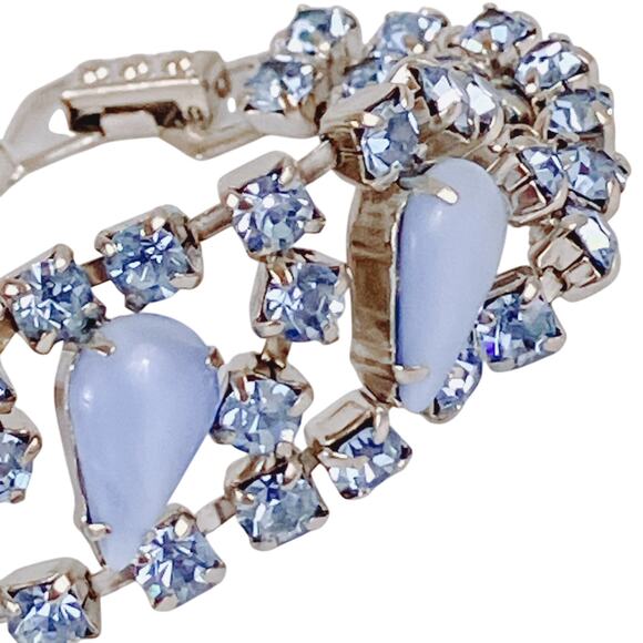 Vintage 1950s Blue Glass Rhinestone Moonglow Bracelet Mid Century Silver Tone - Picture 7 of 15